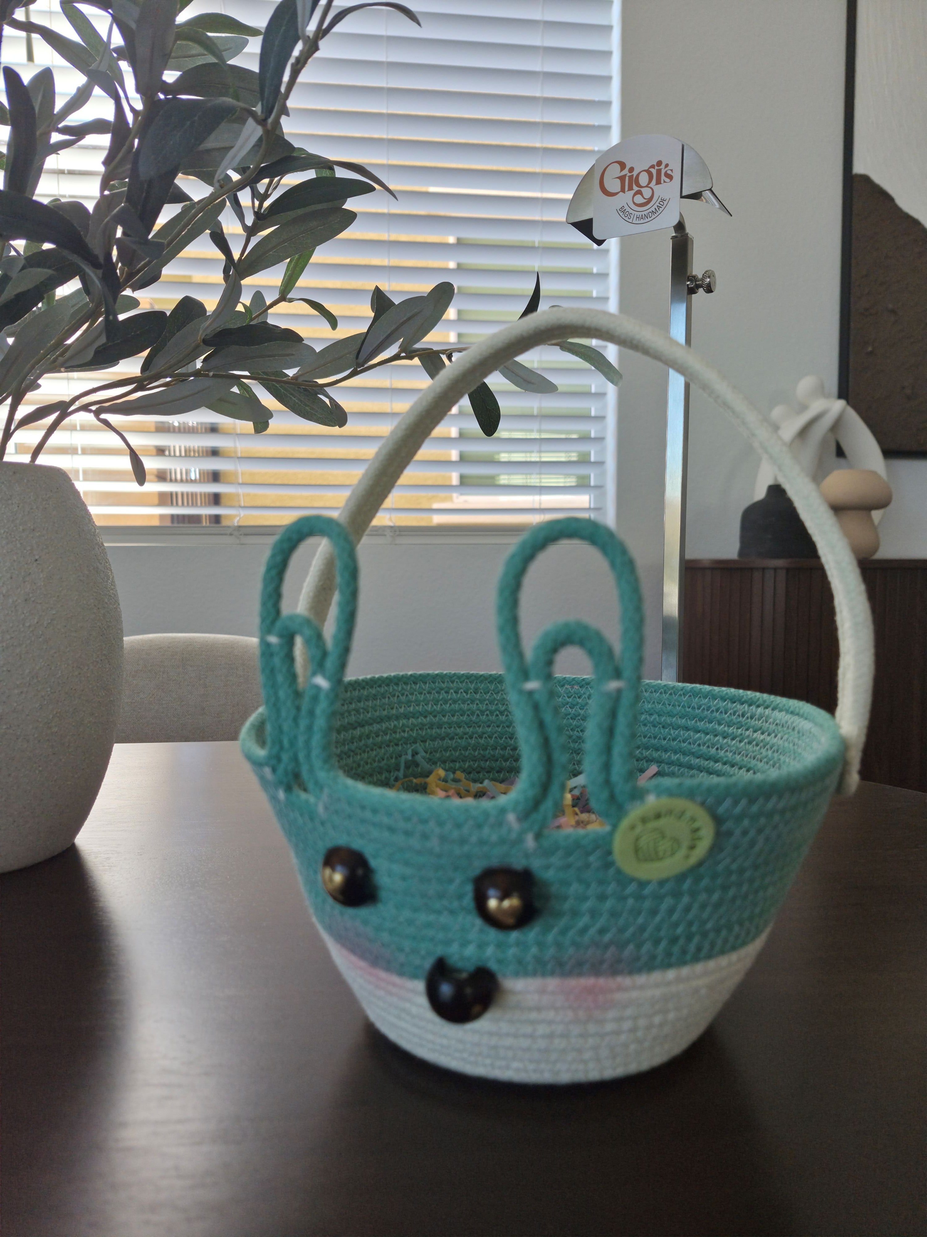 Zinnia Easter Basket CONEJITA