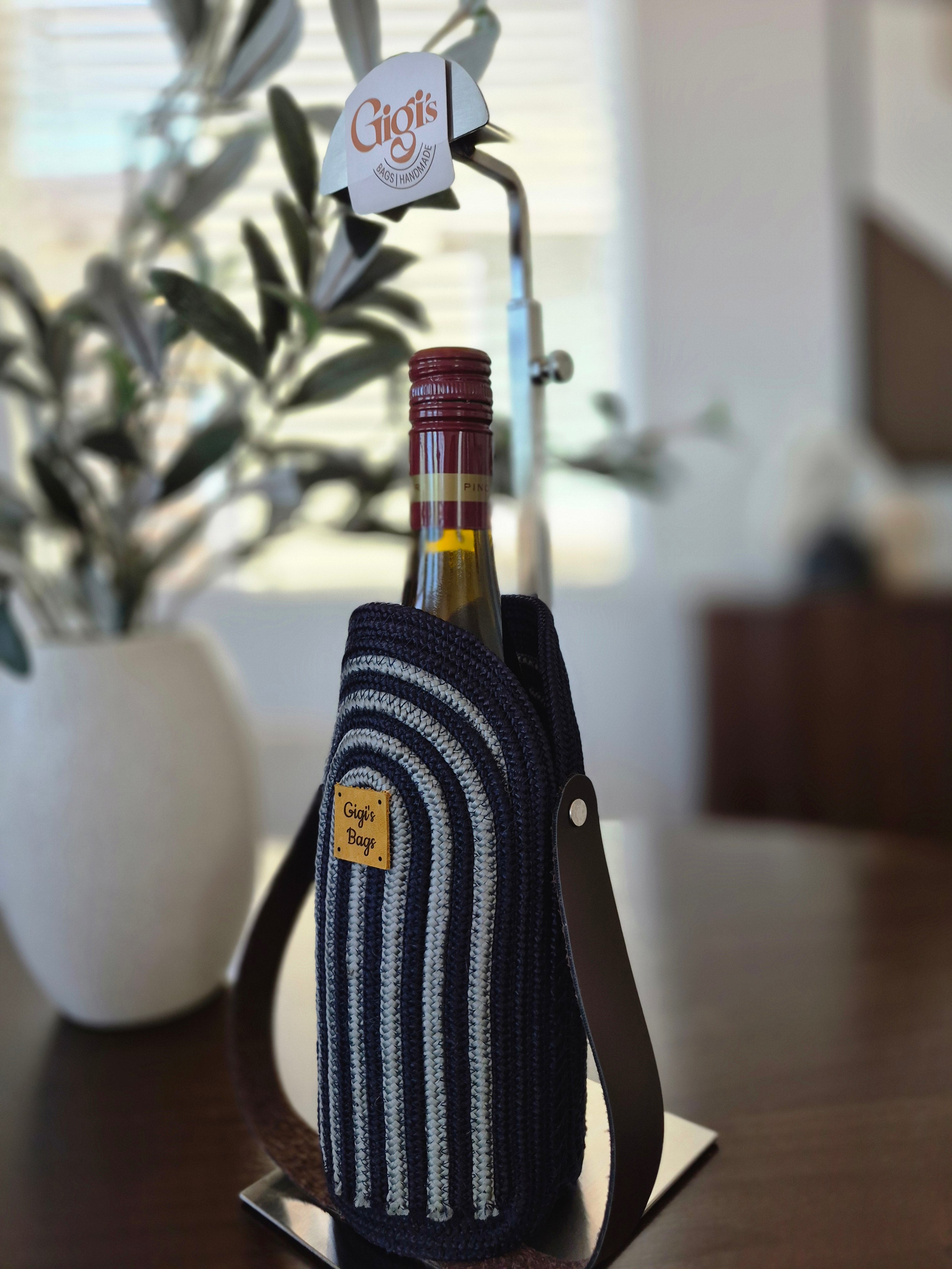 Y Wine Bottle Holder