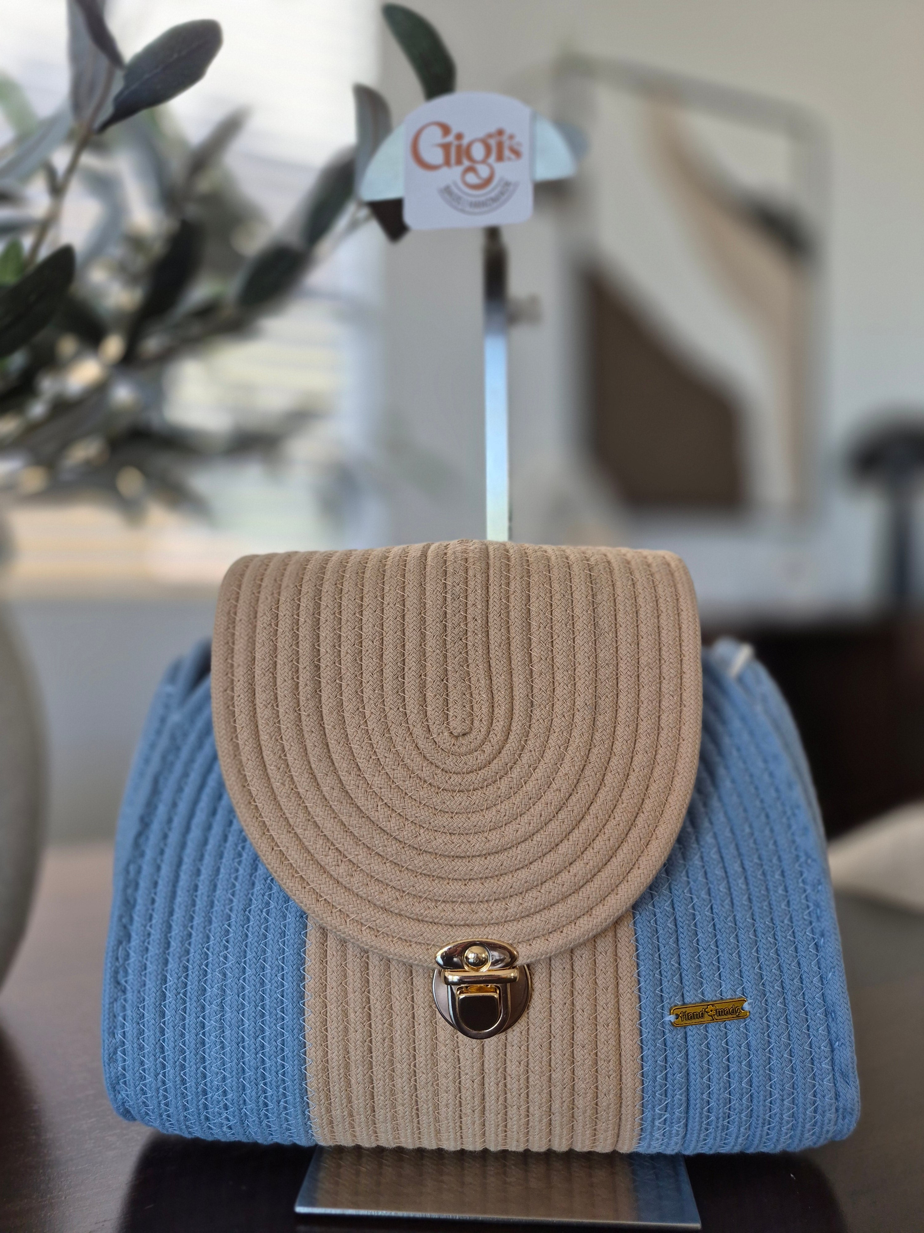 Women's Handbag VERSA